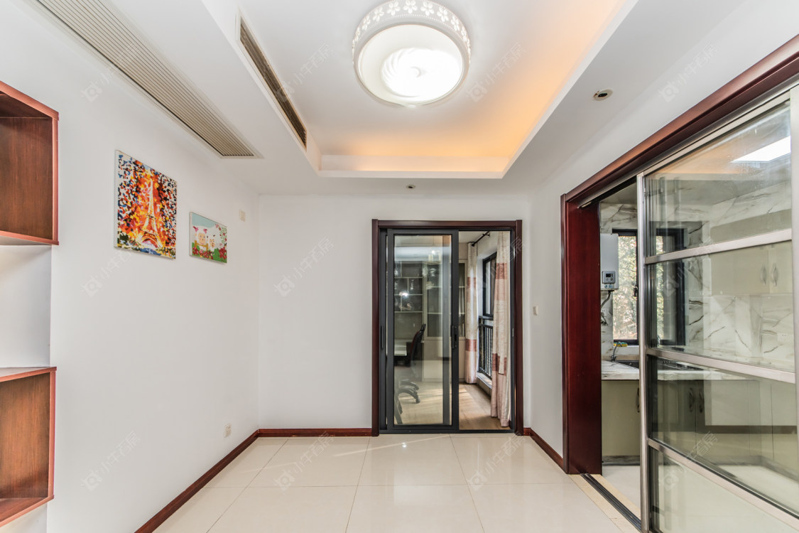 世茂香槟湖一期房源室内图 常州世茂香槟湖一期在售二手房源室内图_小牛看房