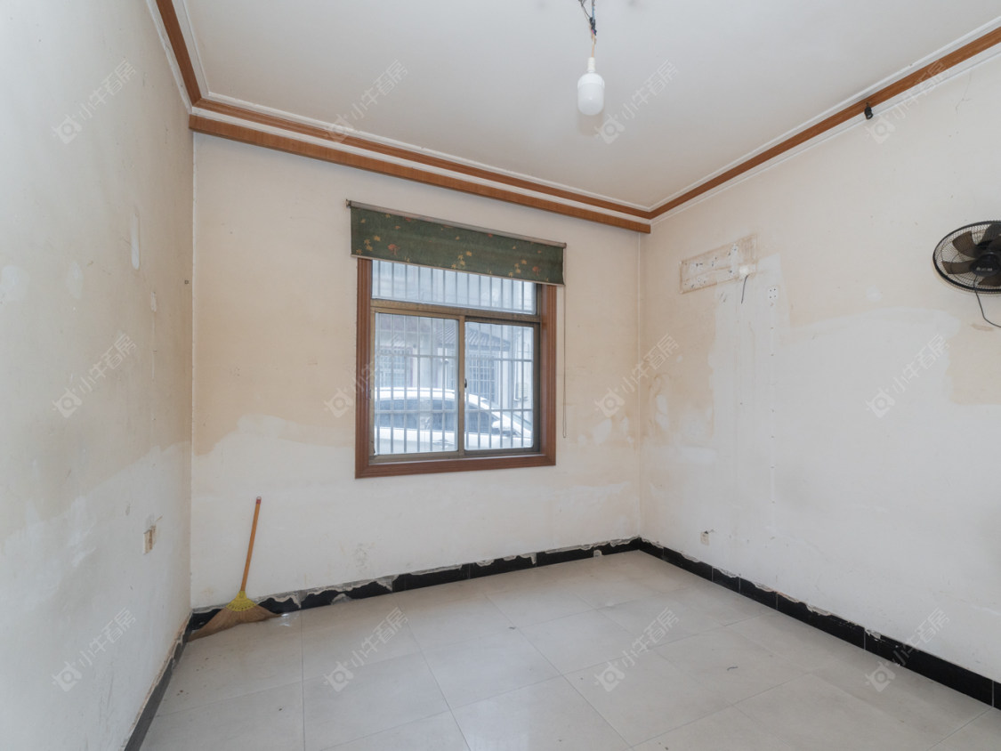 常州华胜新村在售二手房源室内图_小牛看房