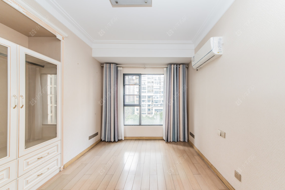 世茂香槟湖一期房源室内图 常州世茂香槟湖一期在售二手房源室内图_小牛看房