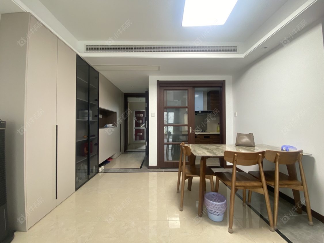 常州蓝光晶曜在租房源室内图_小牛看房