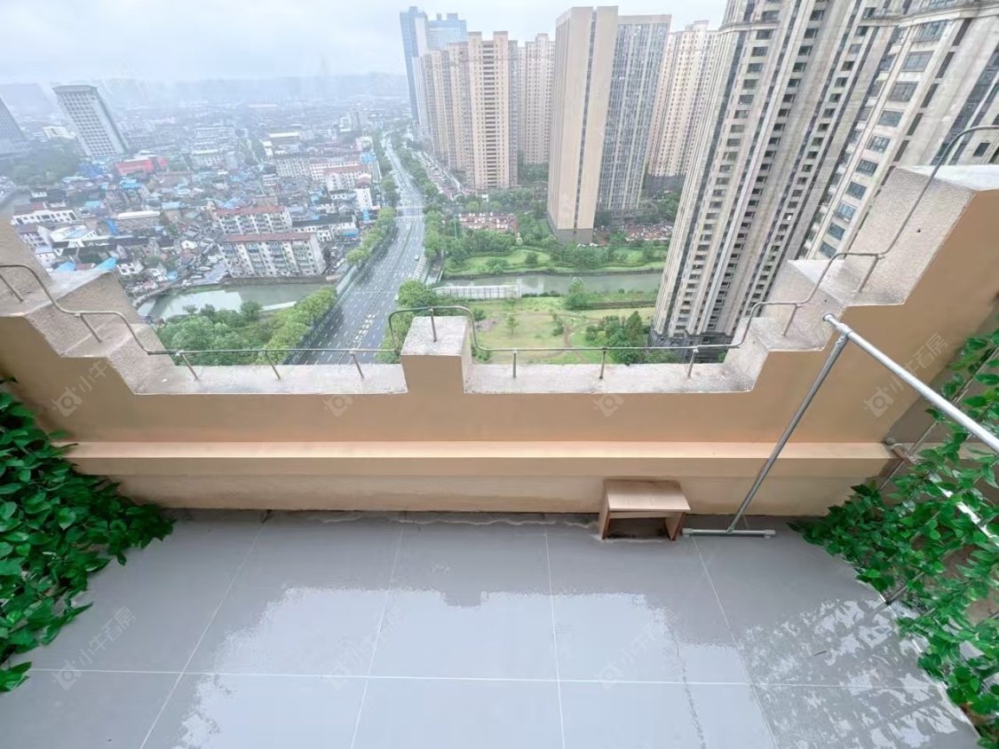 常州绿地峰荟在租房源室内图_小牛看房