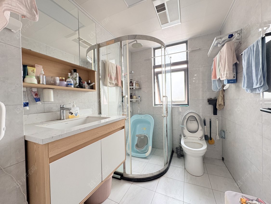 丹阳荣城国际在售二手房源室内图_小牛看房