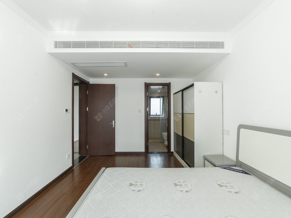 常州蓝光晶曜在售二手房源室内图_小牛看房