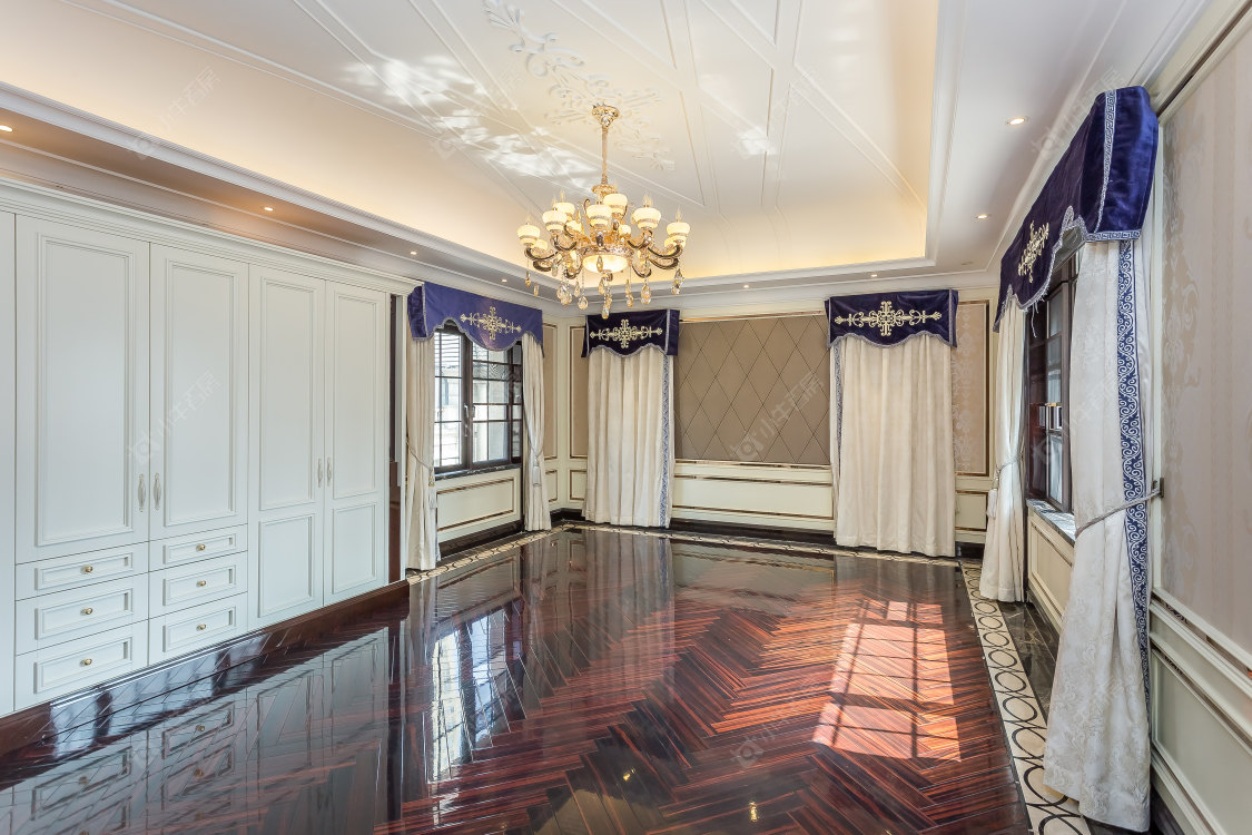 常州金新鼎邦别墅区在售二手房源室内图_小牛看房