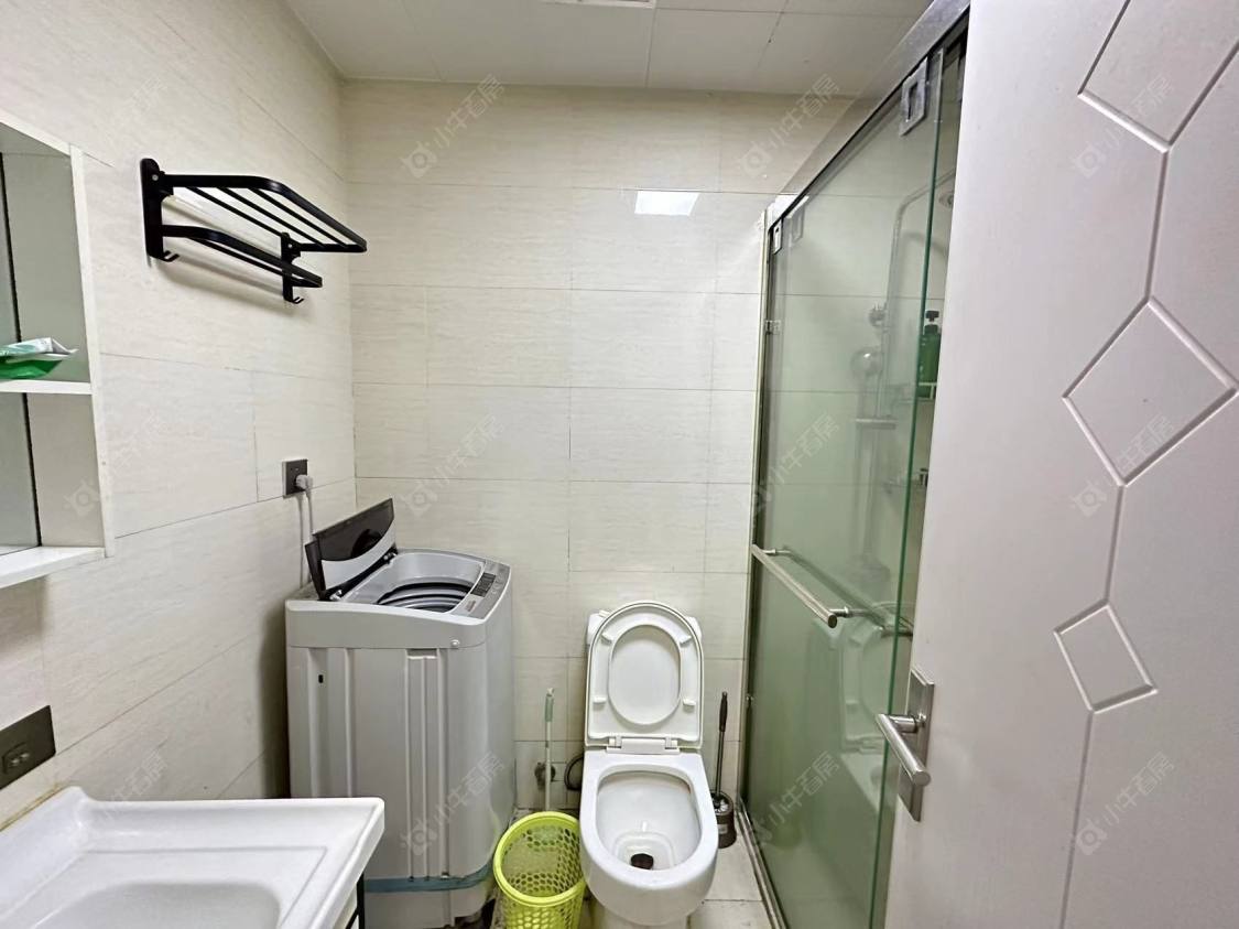 常州亚泰财富中心在租房源室内图_小牛看房