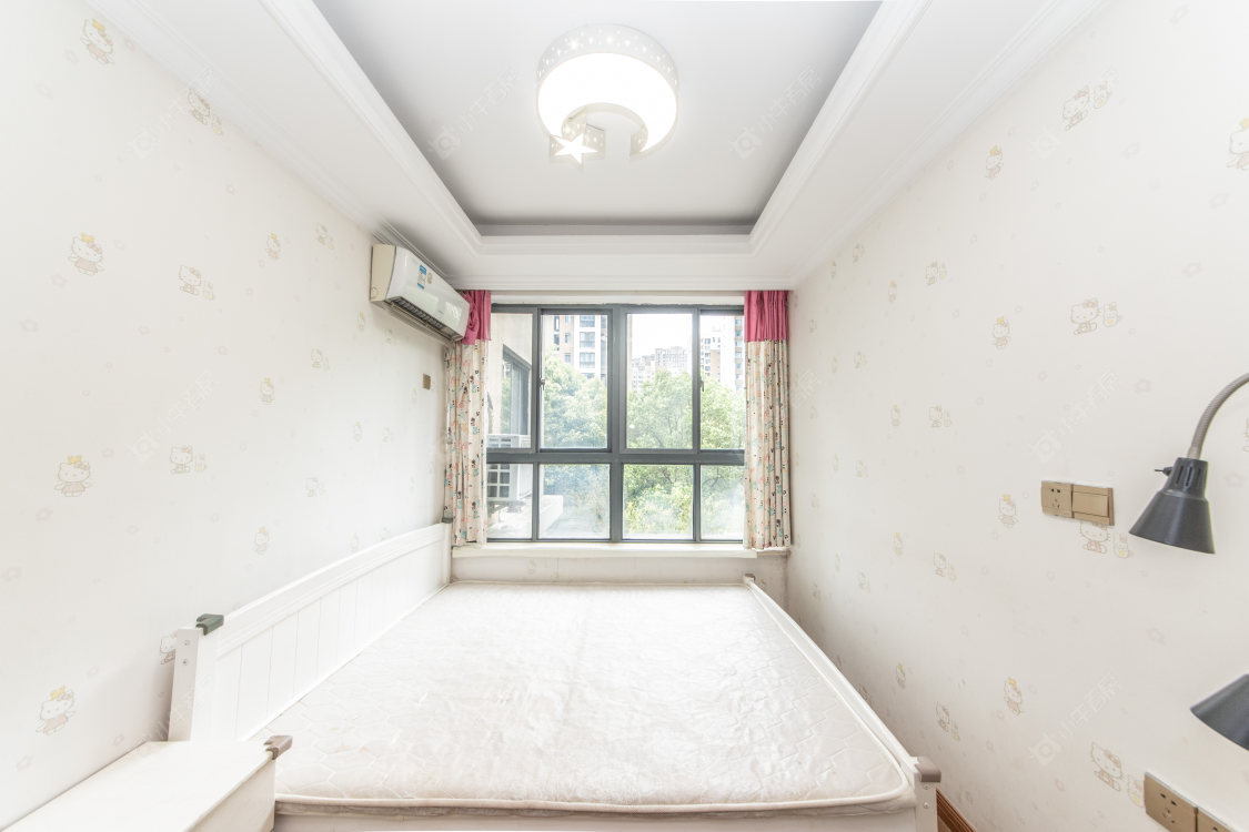 常州世茂香槟湖二期在售二手房源室内图_小牛看房