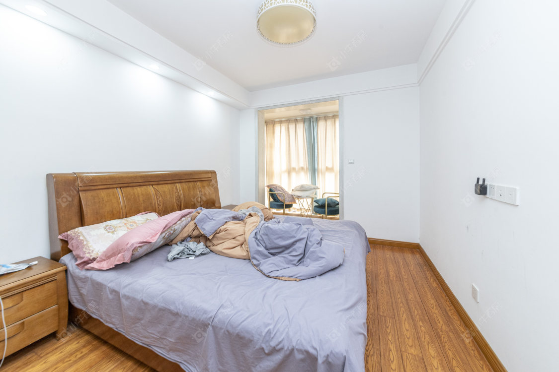 常州绿地香颂花园在售二手房源室内图_小牛看房