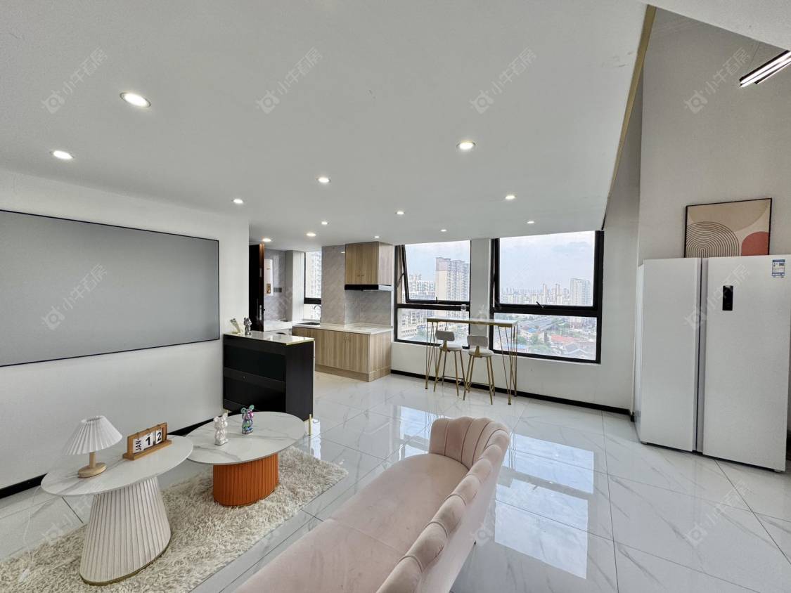 常州绿地峰荟在租房源室内图_小牛看房