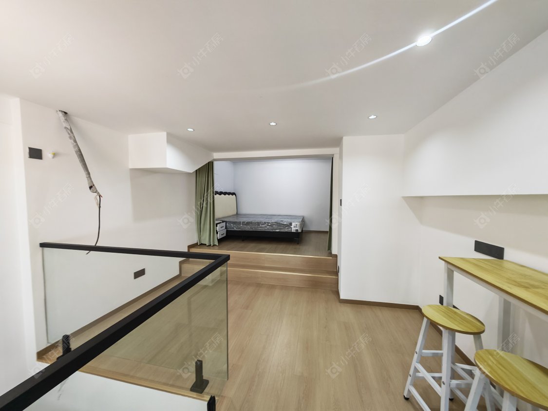 常州亚泰财富中心在租房源室内图_小牛看房