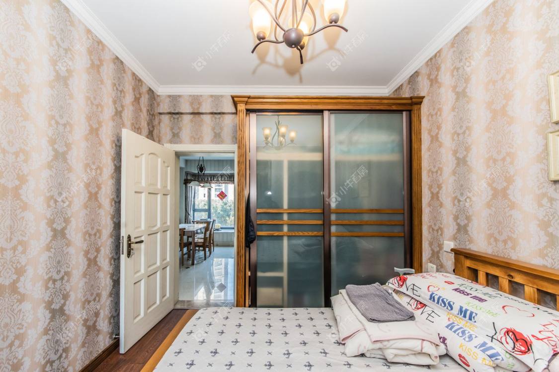 常州世茂香槟湖一期在租房源室内图_小牛看房