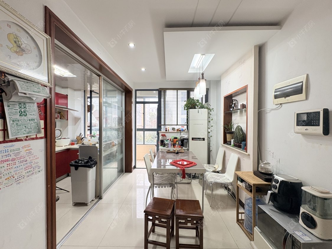 丹阳天波城在售二手房源室内图_小牛看房