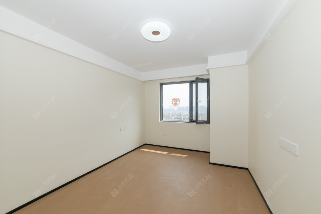 常州清水湾花园三期在售二手房源室内图_小牛看房