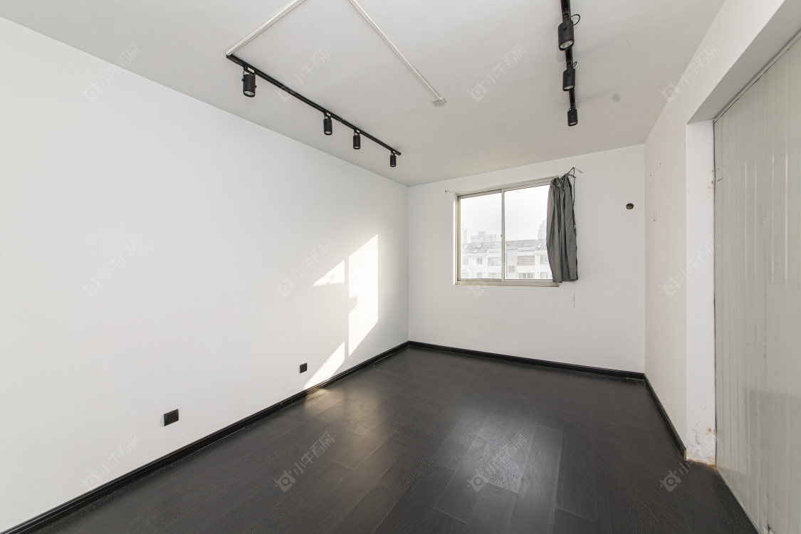 常州淹城新苑在售二手房源室内图_小牛看房