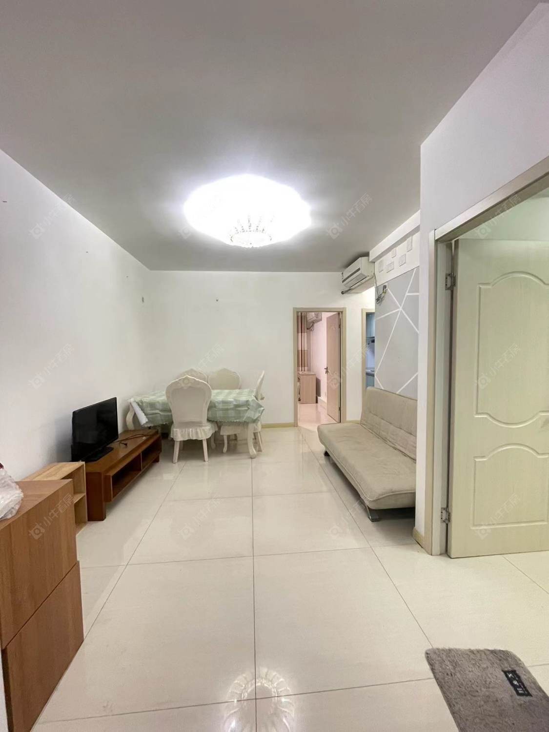 常州绿地香颂花园1室2厅1卫出租房源图片