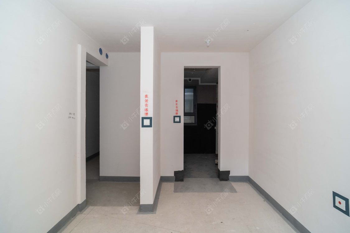 常州保利和光晨樾在售二手房源室内图_小牛看房