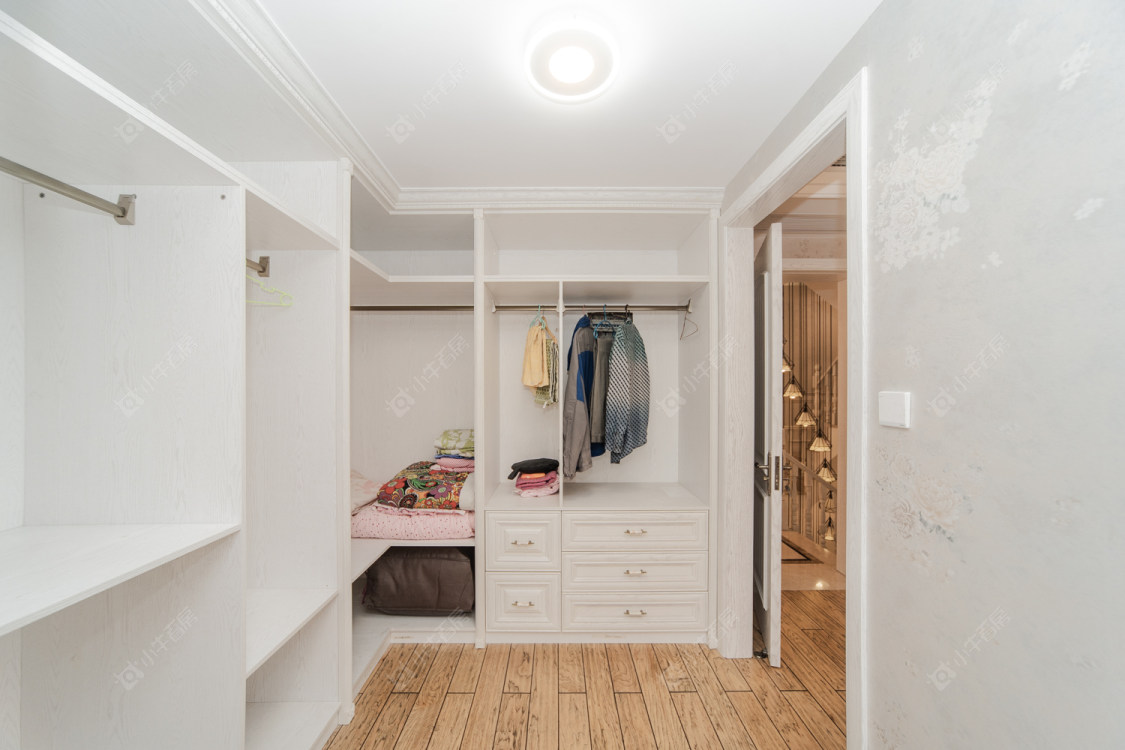 常州中海锦珑湾别墅区在售二手房源室内图_小牛看房