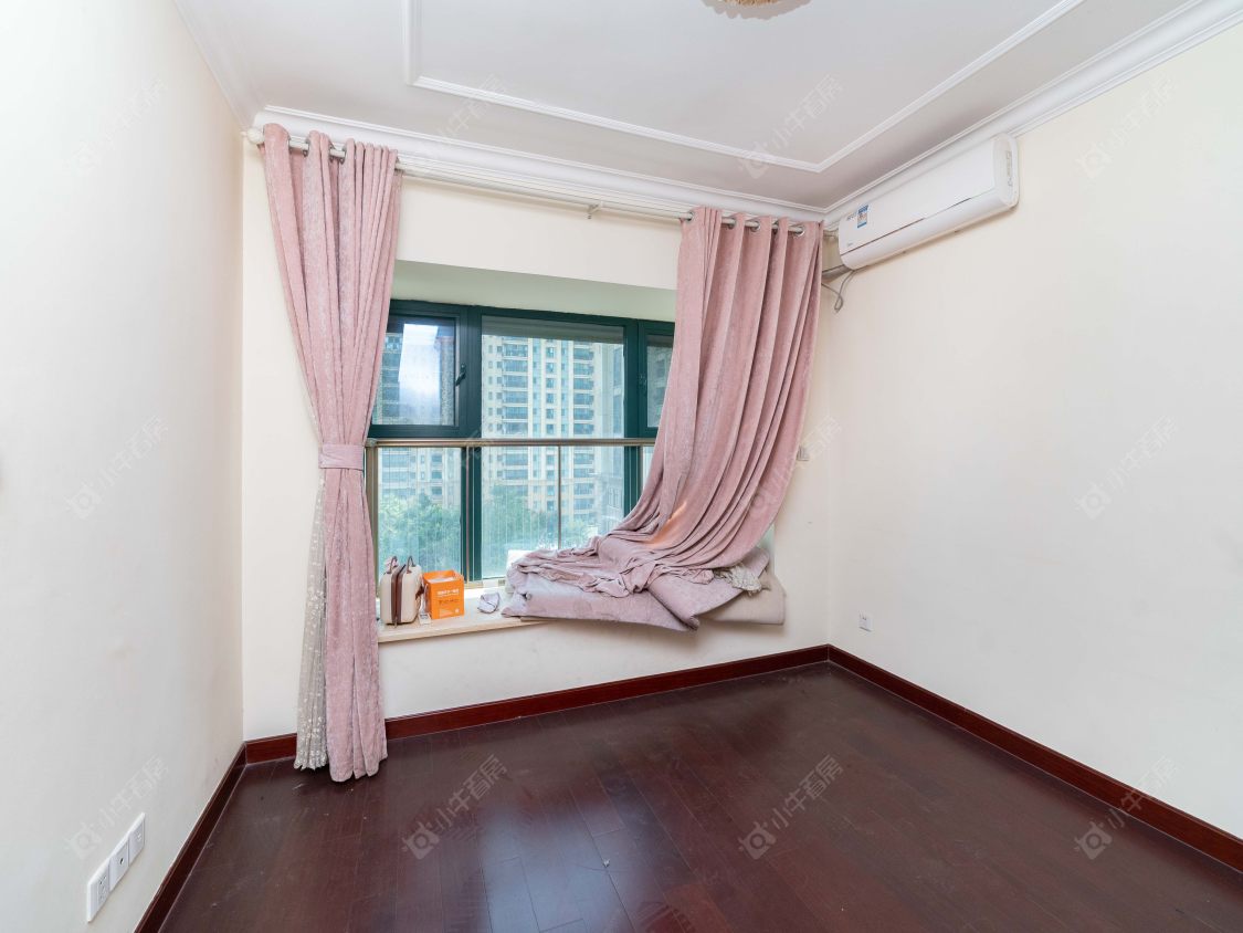 常州恒大翡翠华庭在售二手房源室内图_小牛看房