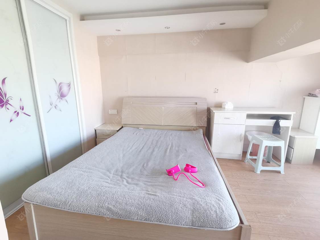 常州亚泰财富中心在租房源室内图_小牛看房