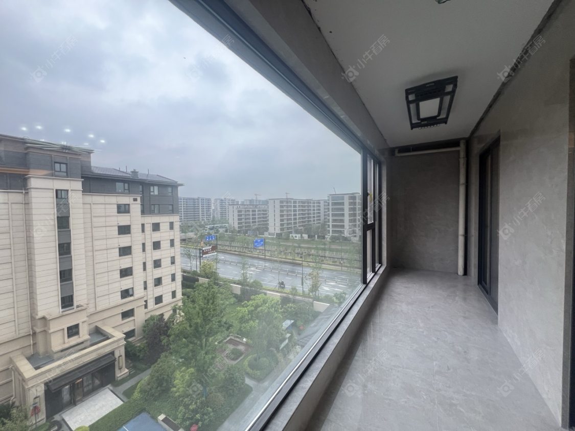 常州春秋金茂府在租房源室内图_小牛看房