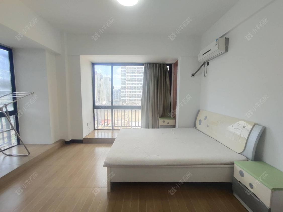 常州丰臣国际广场在租房源室内图_小牛看房