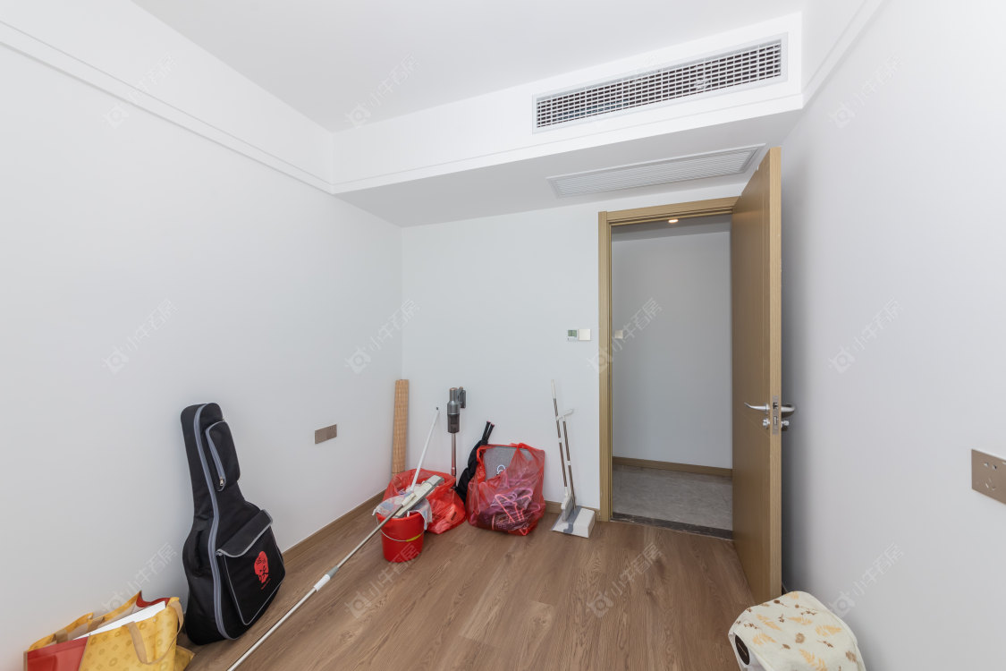 常州绿地香港名墩道在售二手房房源室内图_小牛看房
