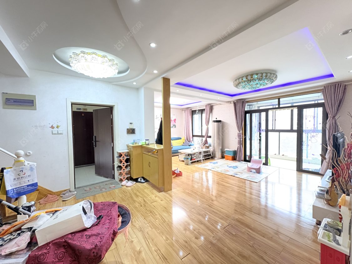 丹阳领秀花都在售二手房源室内图_小牛看房