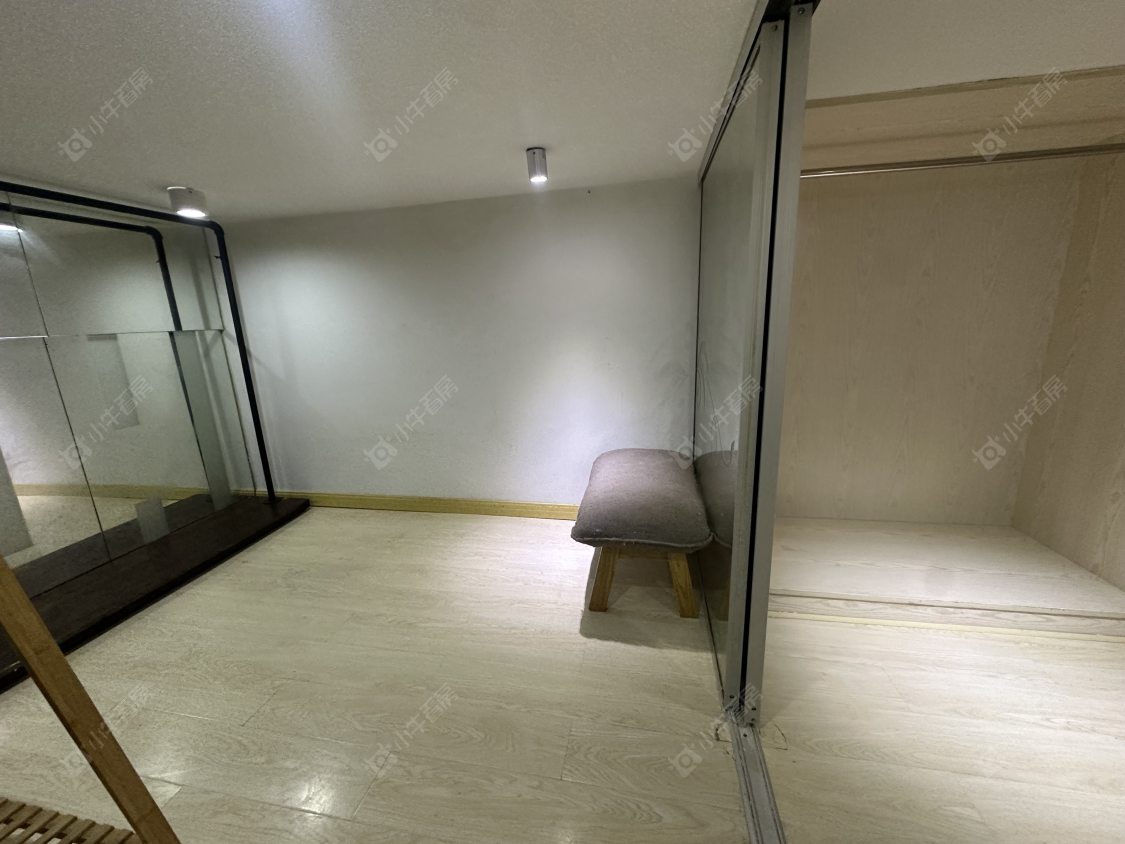 常州吾悦广场金苹果公寓在租房源室内图_小牛看房