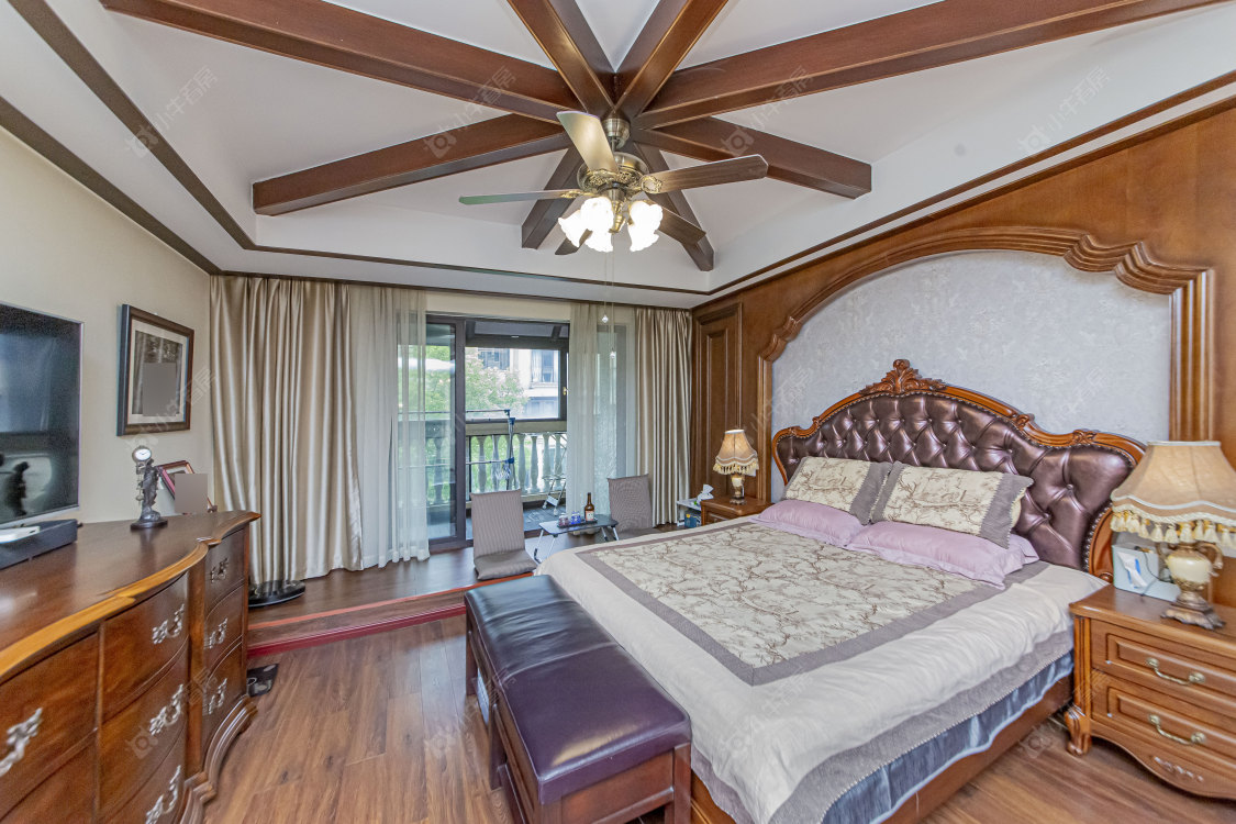 绿地香奈别墅区房源室内图 常州绿地香奈别墅区在售二手房源室内图_小牛看房