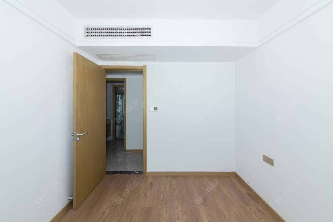 常州绿地香港名墩道在售二手房源室内图_小牛看房