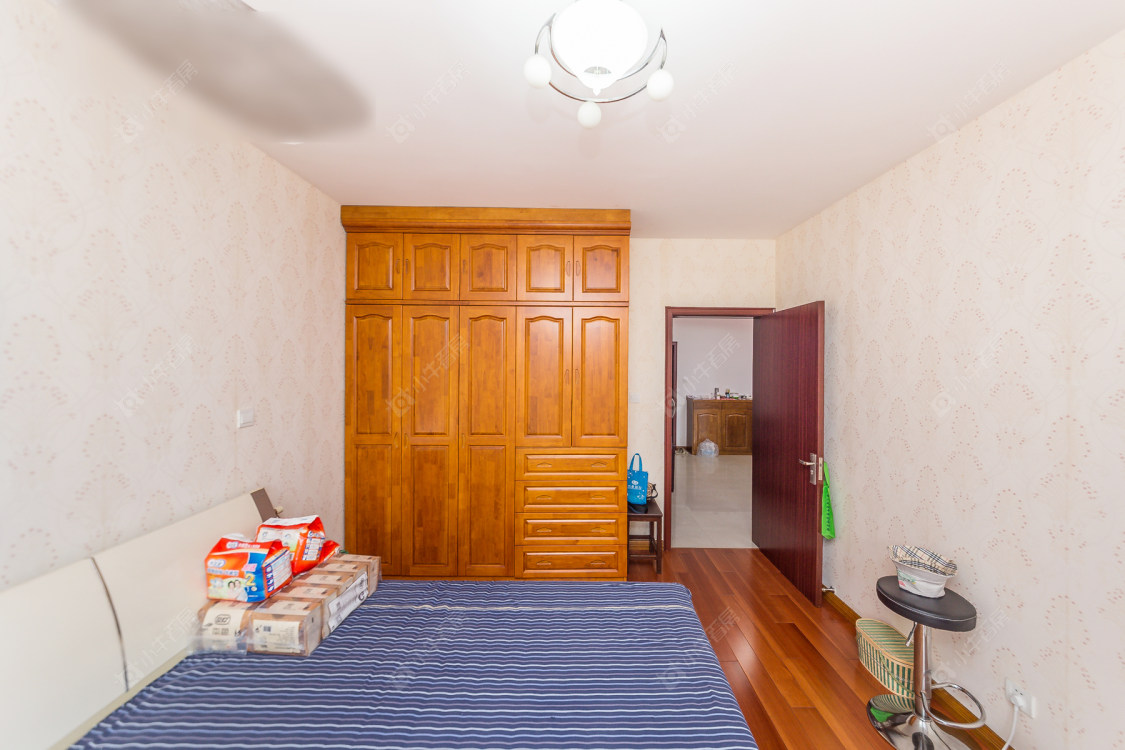 常州青山湾南区在售二手房源室内图_小牛看房