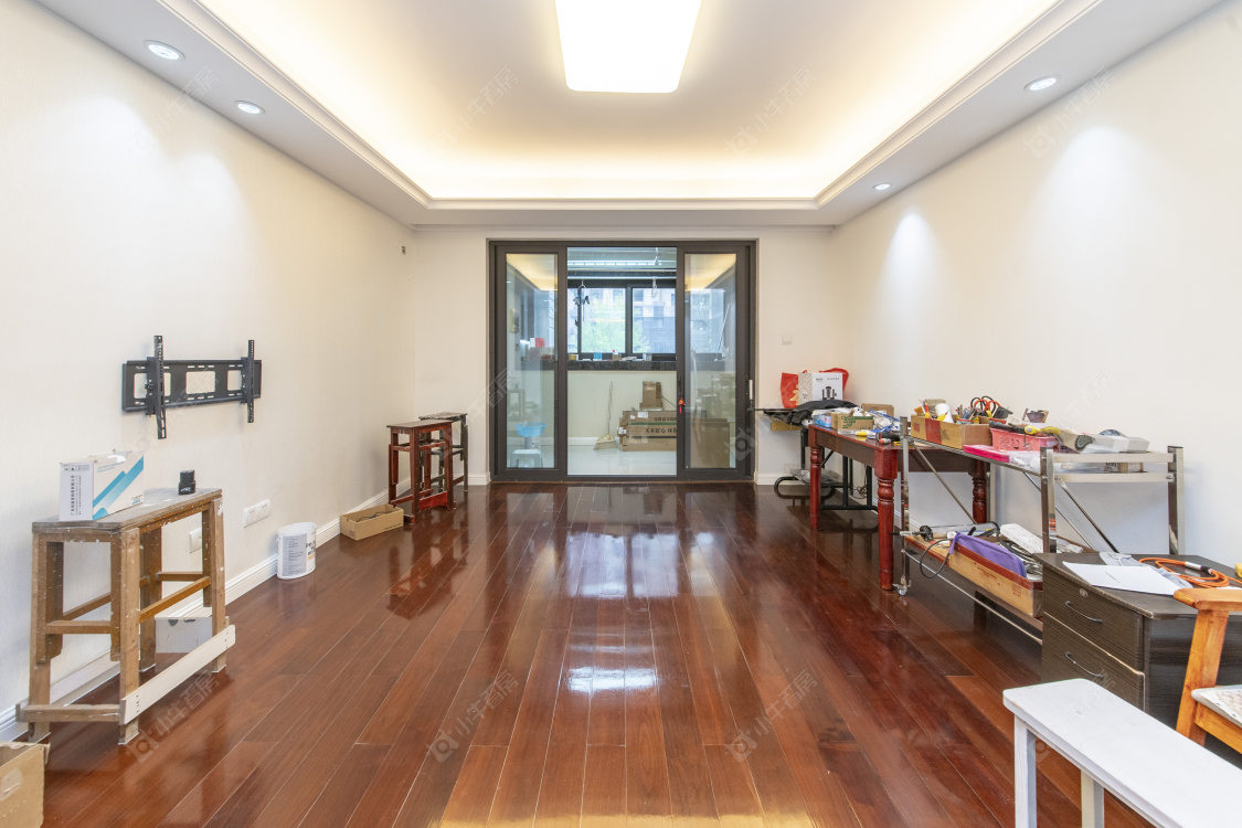 常州绿地峰云汇在售二手房源室内图_小牛看房