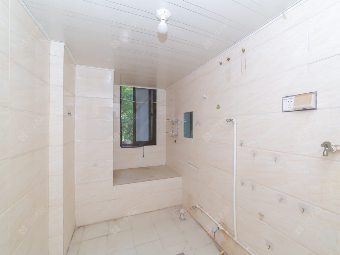 常州世茂香槟湖四期在售二手房源室内图_小牛看房