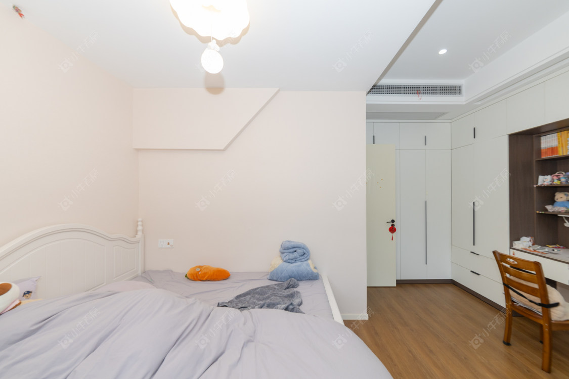 常州东渡海派青城在售二手房源室内图_小牛看房