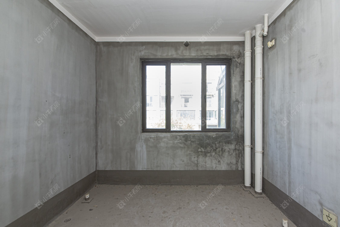 常州绿地香奈别墅区在售二手房源室内图_小牛看房