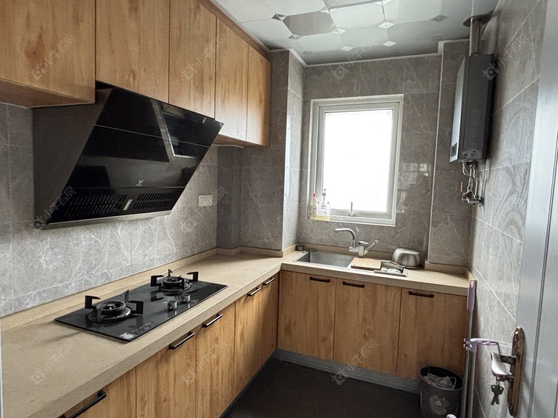 常州凤凰湖西苑在租房源室内图_小牛看房