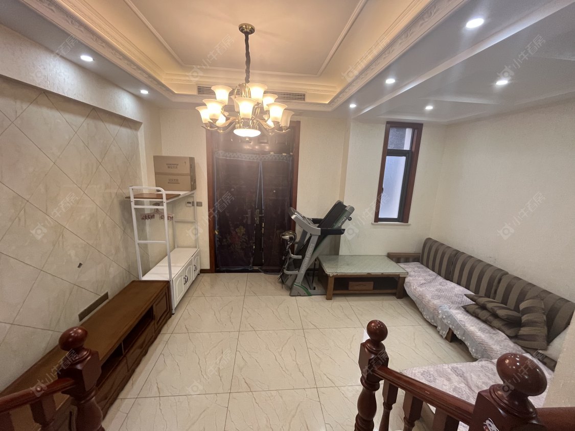 常州东渡伊顿小镇5室2厅在租房源出租