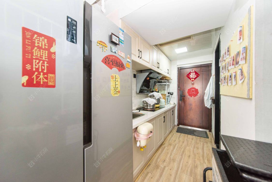常州亚泰财富中心在售二手房房源室内图_小牛看房