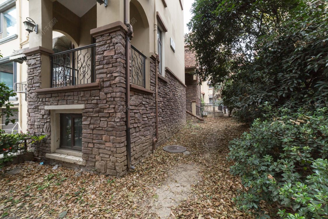 常州常发豪郡别墅区在售二手房源室内图_小牛看房