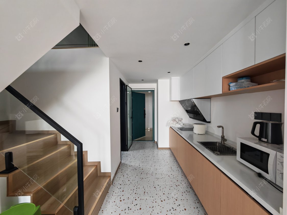 常州亚泰财富中心在租房源室内图_小牛看房