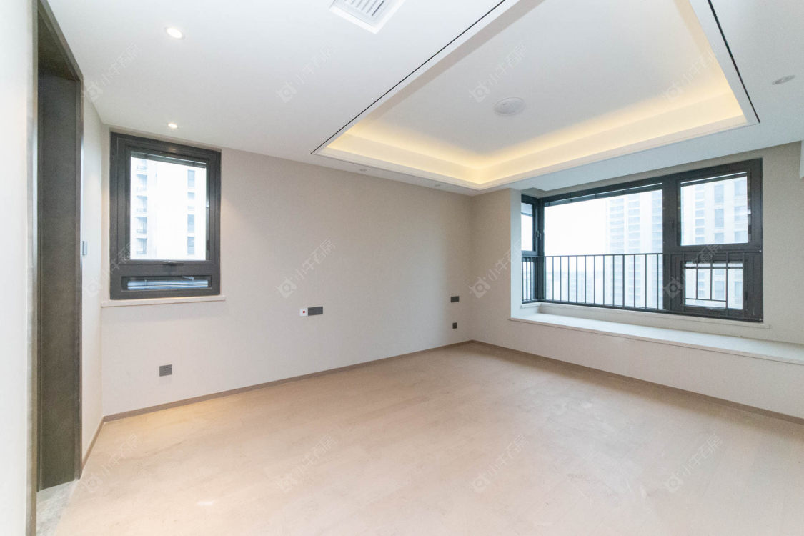 常州美的世茂云筑在售二手房源室内图_小牛看房