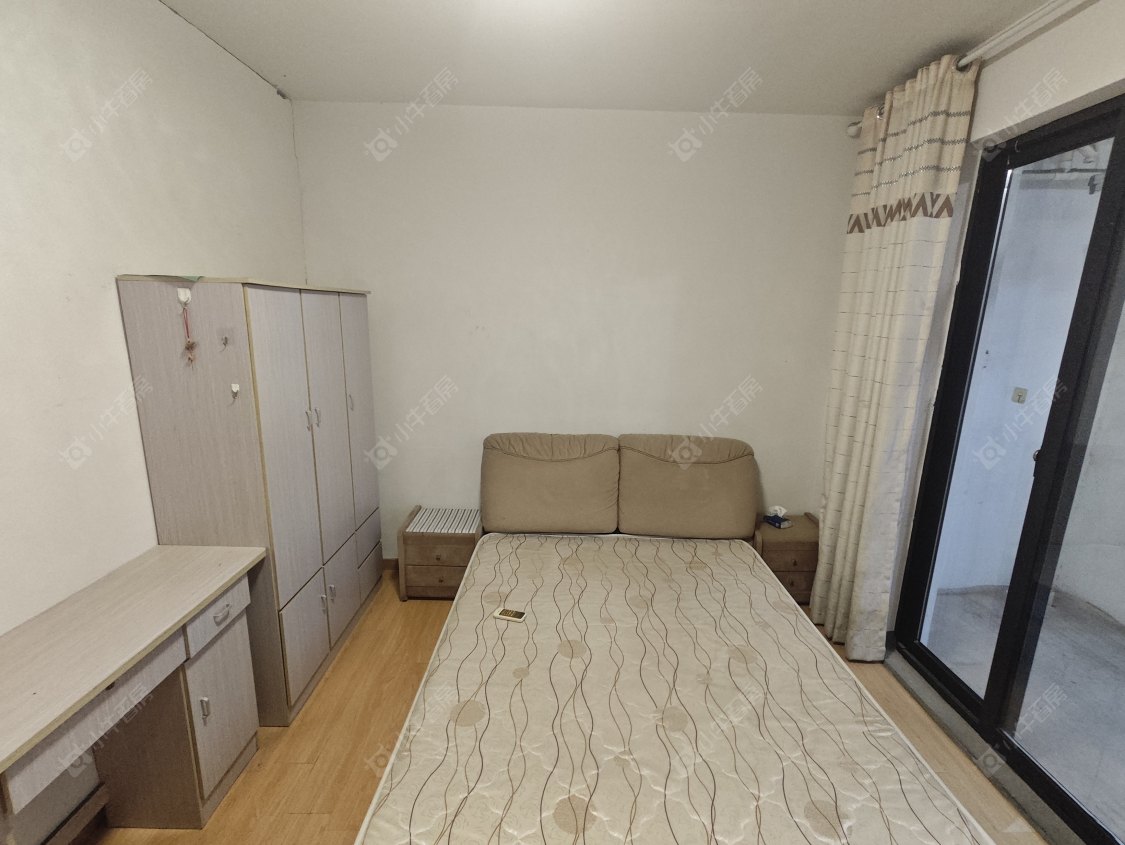 常州绿地峰云汇在租房源室内图_小牛看房