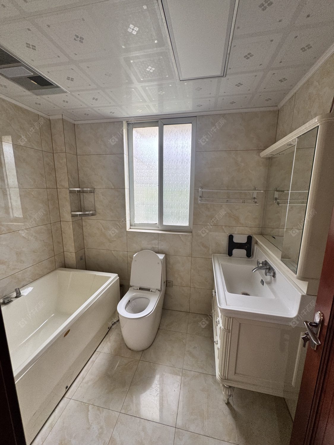 常州新龙花苑西区在租房源室内图_小牛看房