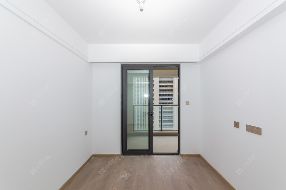 常州绿地香港名墩道在售二手房源室内图_小牛看房