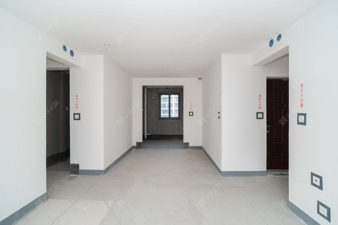 常州保利和光晨樾在售二手房源室内图_小牛看房