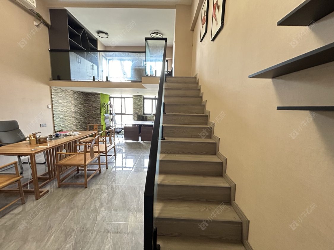 常州吾悦广场全能家公寓在租房源室内图_小牛看房