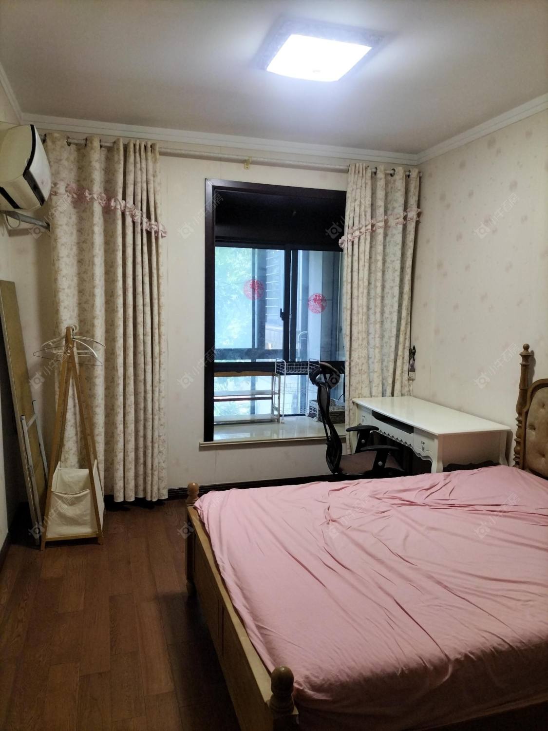 常州世茂香槟湖一期在租房源室内图_小牛看房