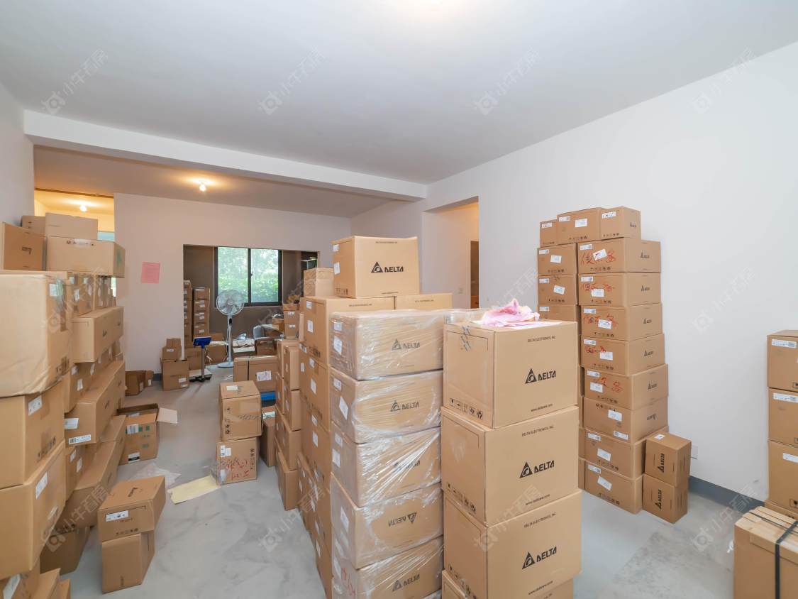 常州世茂香槟湖四期在售二手房源室内图_小牛看房