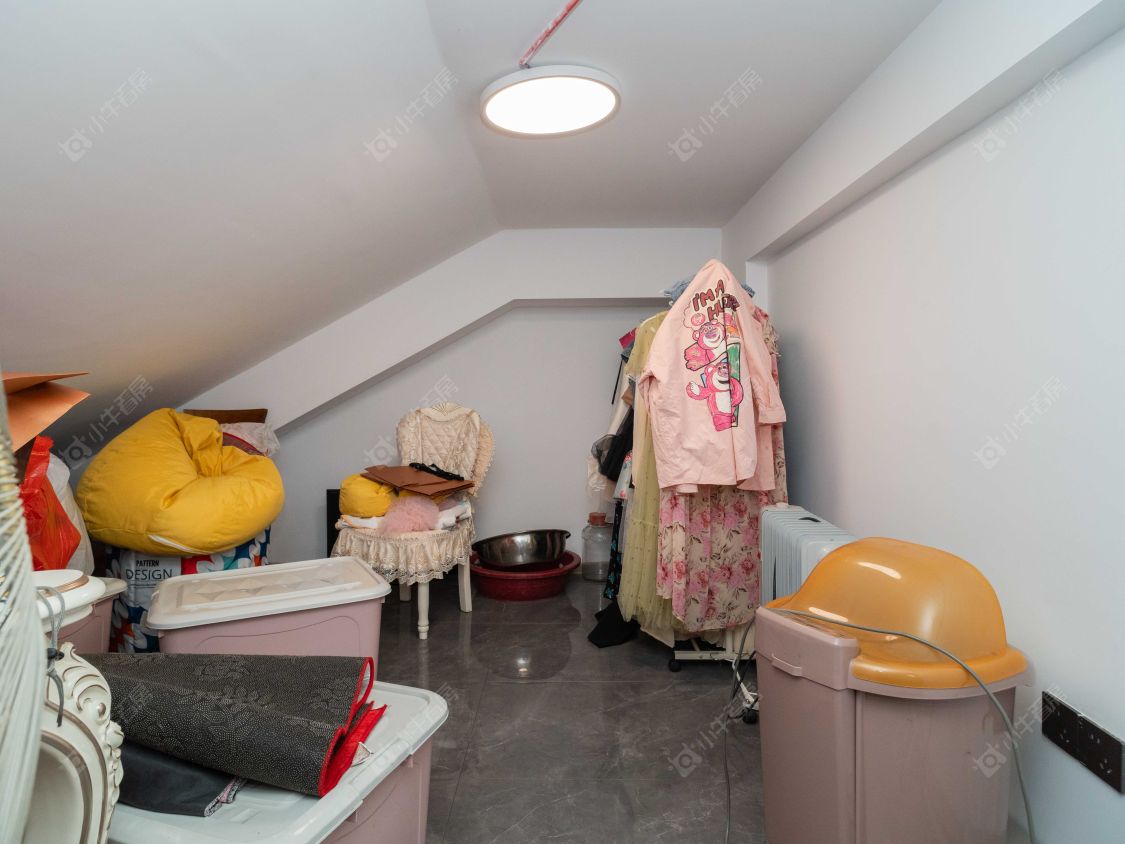 常州雅居乐路劲棠颂在售二手房源室内图_小牛看房