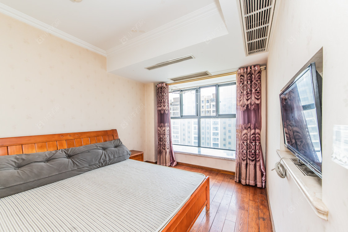 常州世茂香槟湖二期在售二手房源室内图_小牛看房