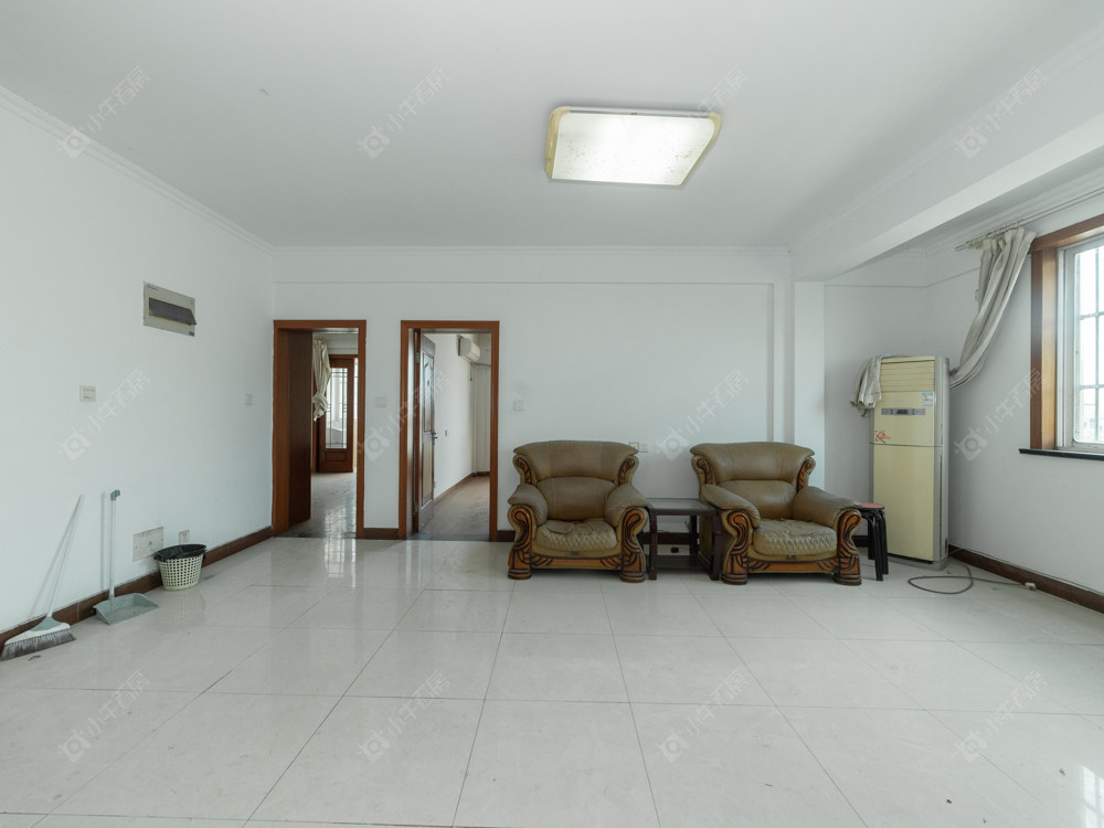 常州藏龙苑南区在售二手房源室内图_小牛看房